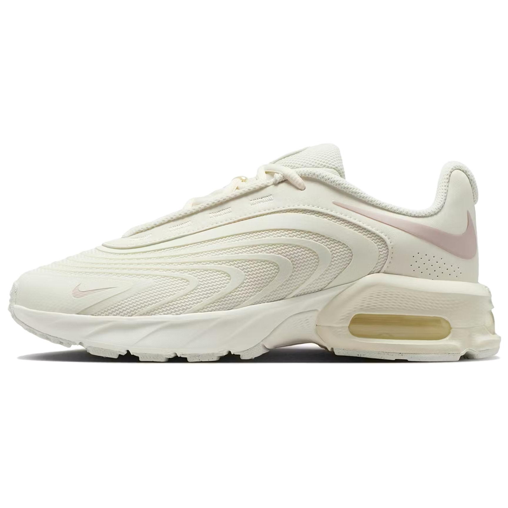 Sail / Pale Ivory / Silt Red