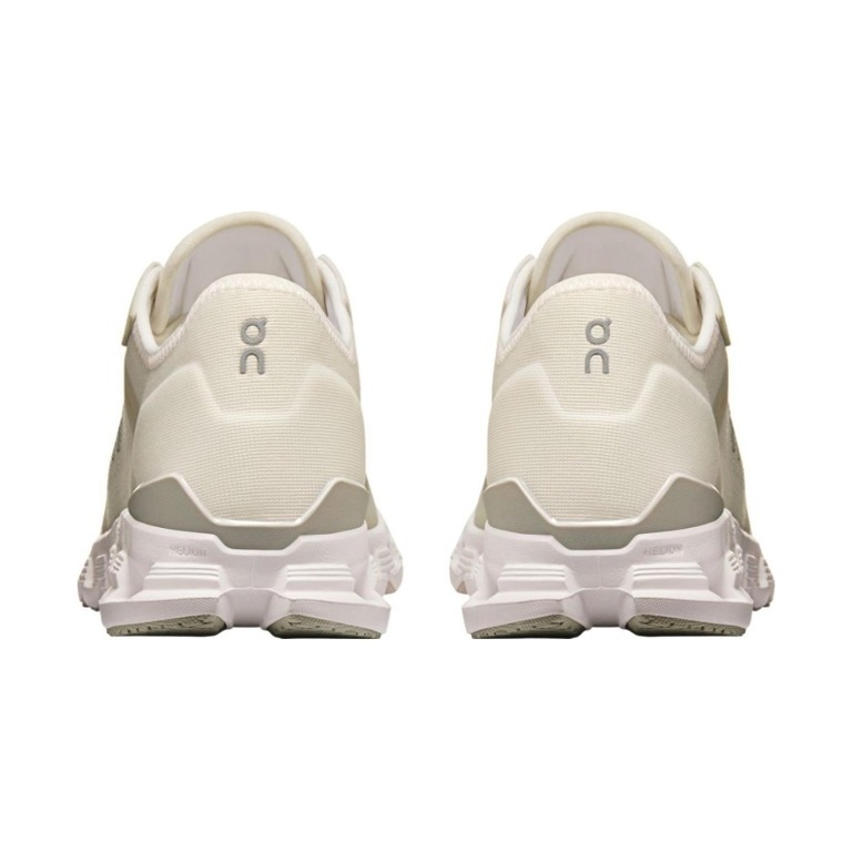 On Cloud X 4 AD 'White Wolf' Женские