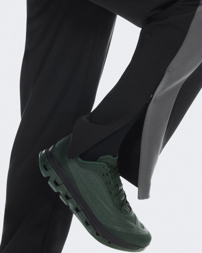 Брюки On Track Pants IKON «Black Eclipse» Унисекс