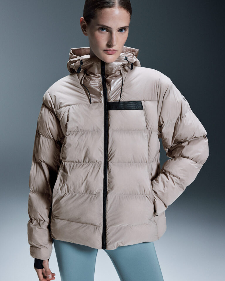 Куртка On Challenger Jacket «Zinc» Женская