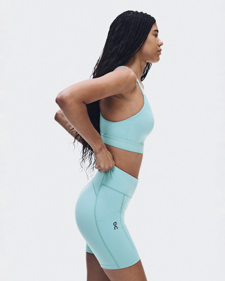 Тайтсы On Performance Tights Short «Aquamarine» Женская