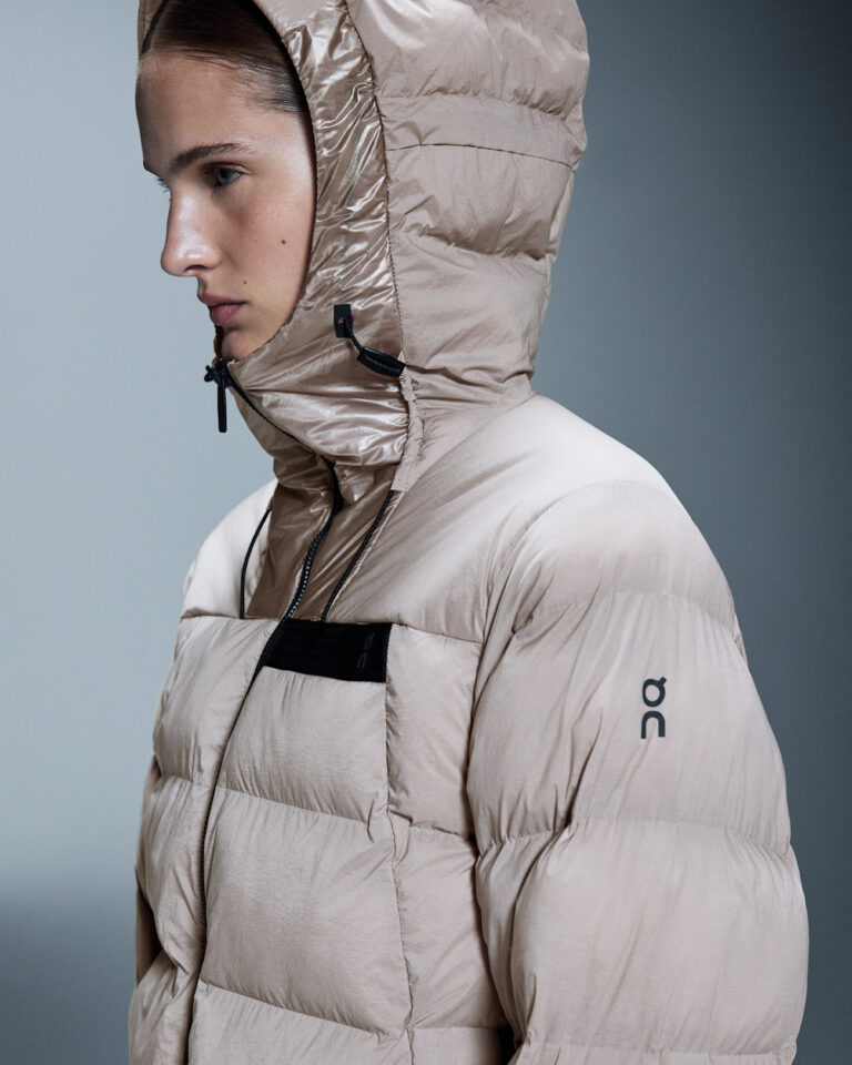 Куртка On Challenger Jacket «Zinc» Женская