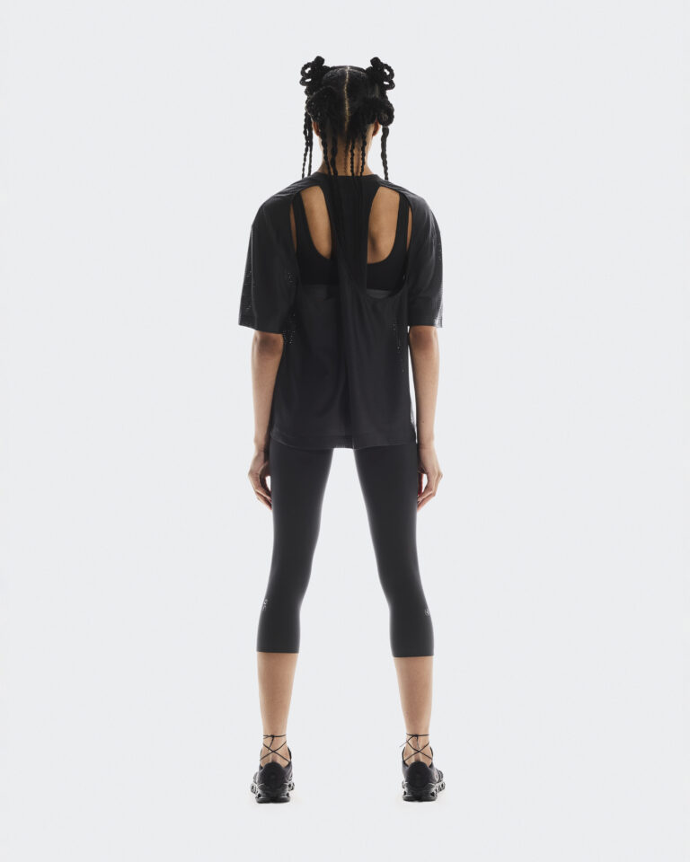 Футболка On Cut-Out T FKA «Black» Унисекс