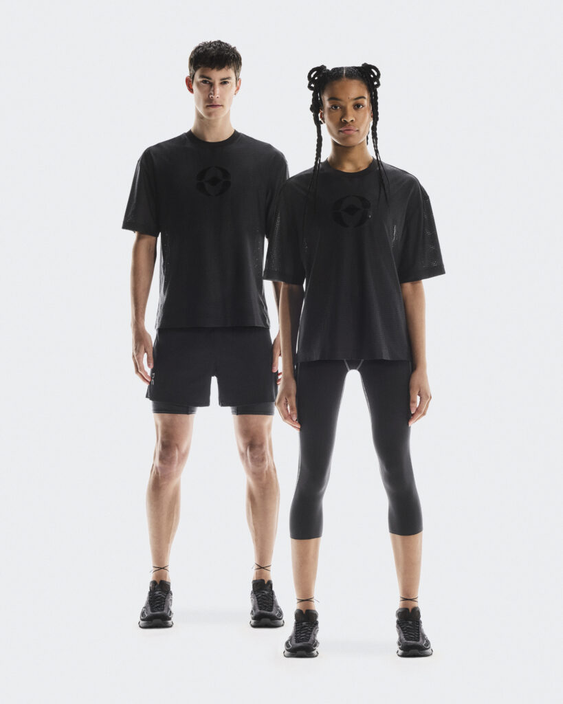 Футболка On Cut-Out T FKA «Black» Унисекс