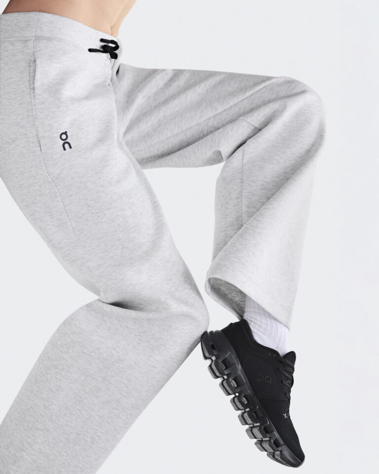 Брюки On Focus Tech Sweatpants «Crater» Женская