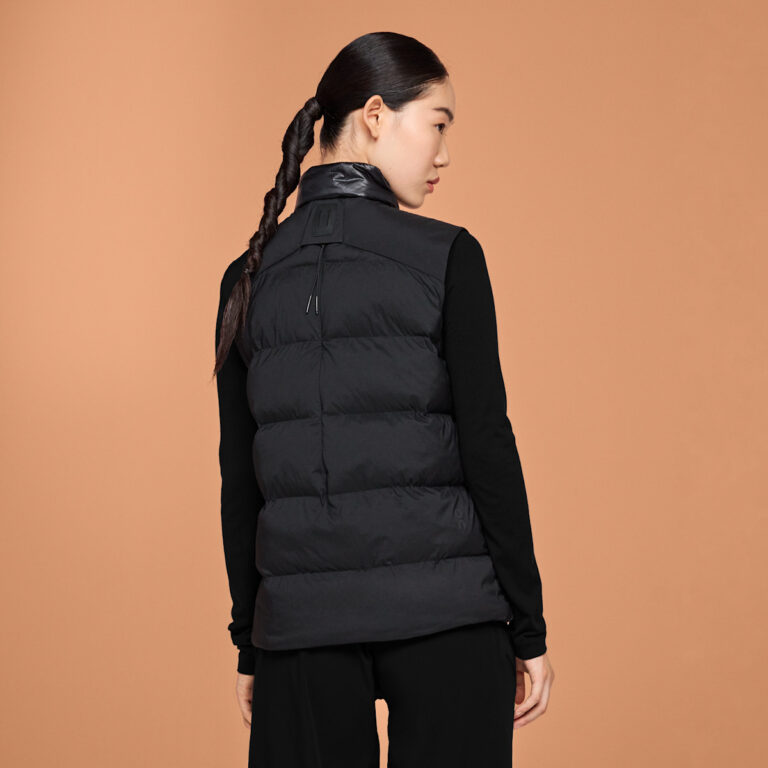 Жилет On Challenger Vest «Black» Женская