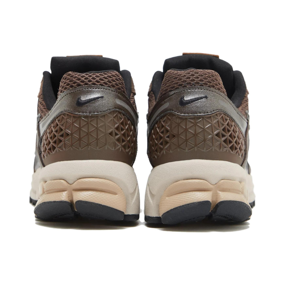 Nike Zoom Vomero 5 'Sail / Gum Light Brown / Team Red' Женские