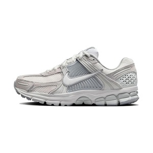 Pure Platinum / Platinum Tint / Wolf Grey / Summit White