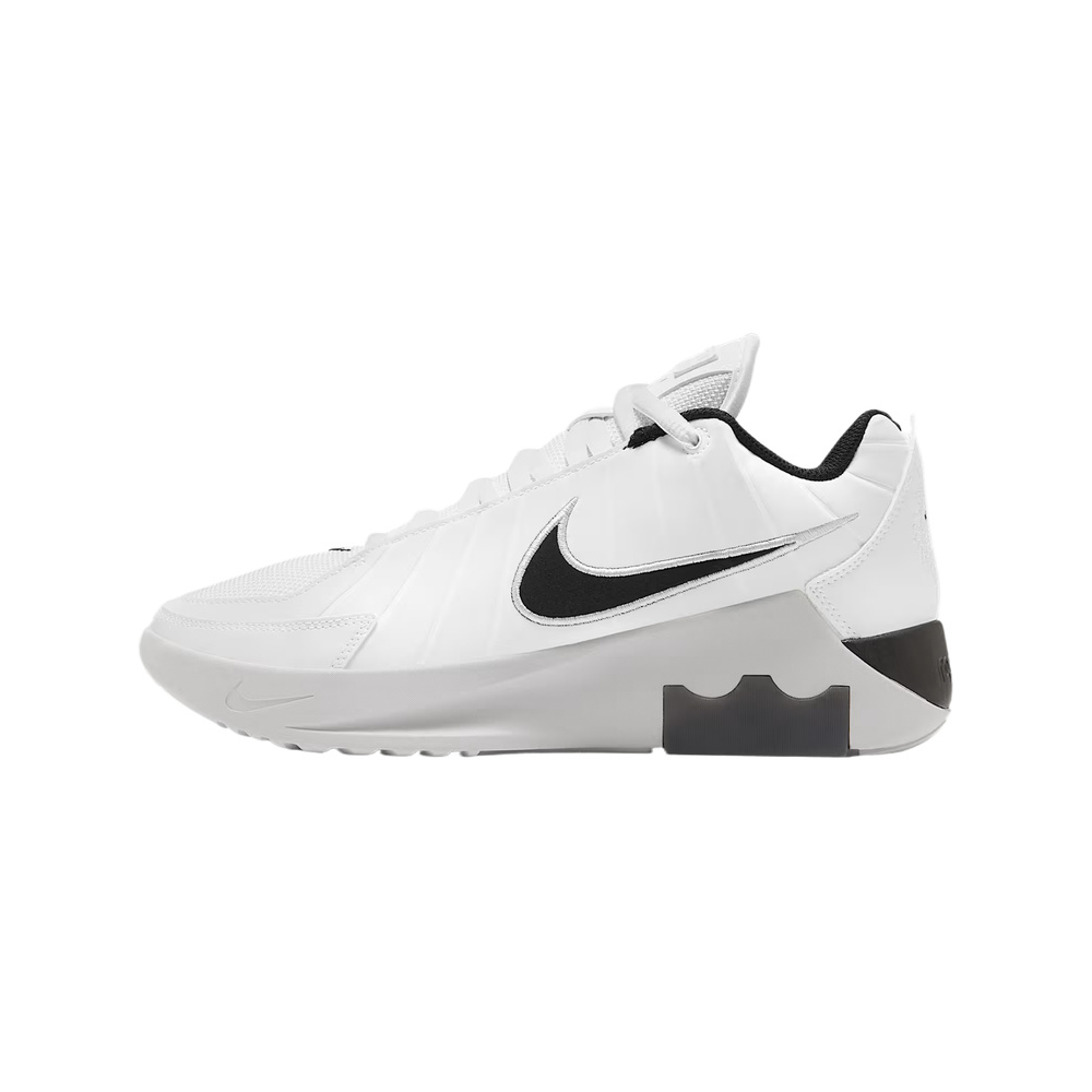 Sail / Pale Ivory / Black