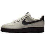 Light Bone / Black