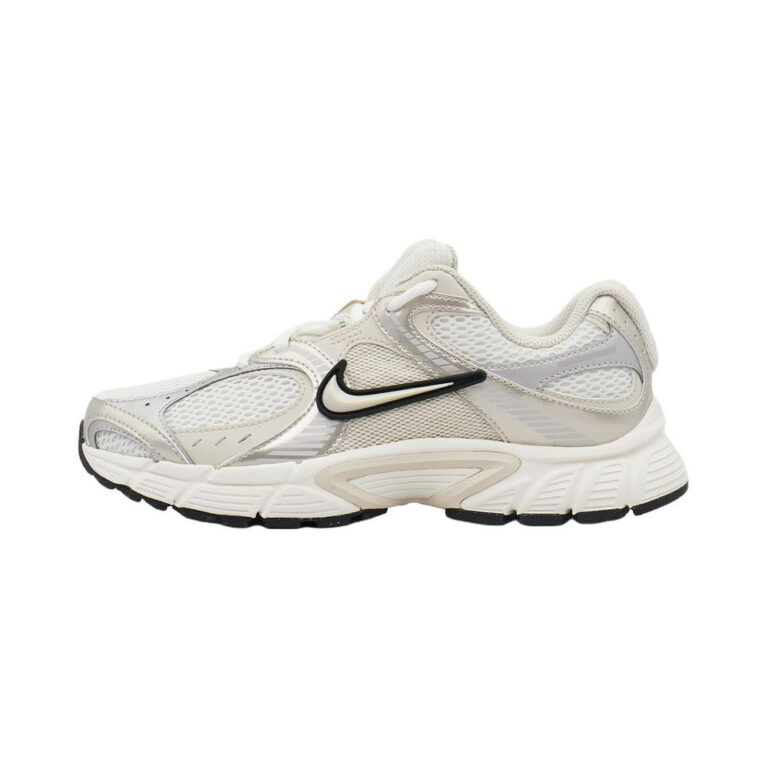 Nike V5 RNR 'Sail / Buff Gold / Saturn Gold / Black' Женские
