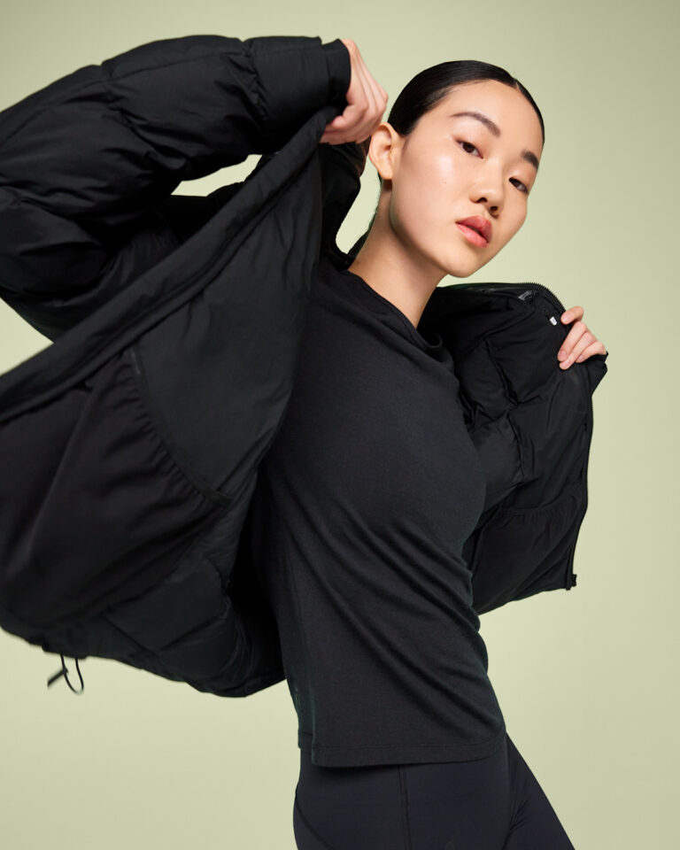 Куртка On Challenger Jacket «Black» Женская