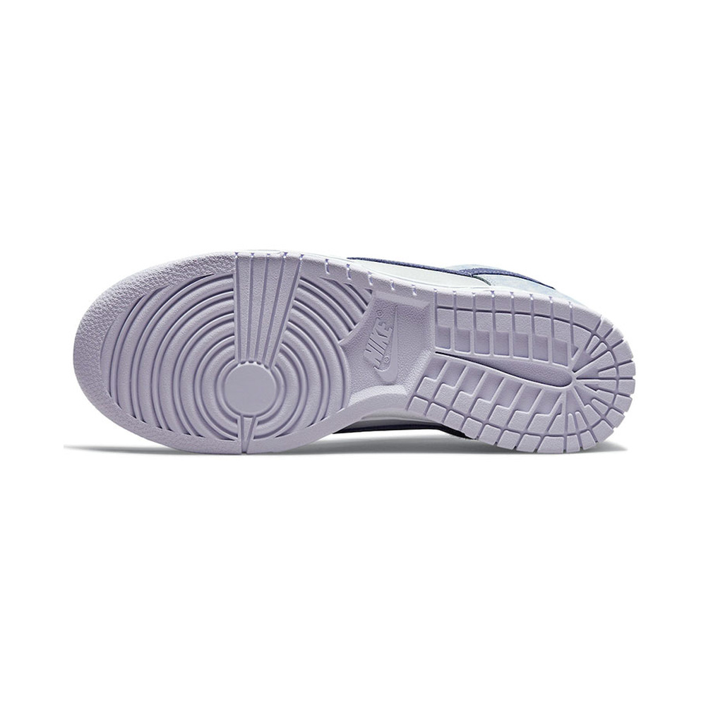 Nike Dunk Low 'Football Grey / Sail / Metallic Cool Grey' Женские