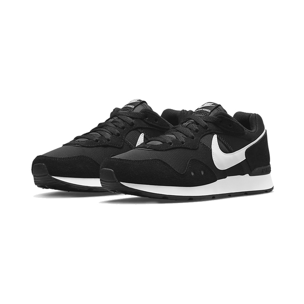 Nike Venture Runner 'Light Smoke Grey / Photon Dust / Hyper Crimson / Chrome' Женские