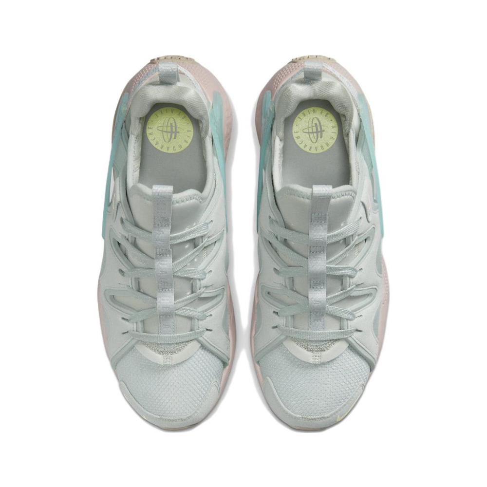 Nike Air Huarache 'Light Smoke Grey / Photon Dust / Hyper Crimson / Chrome' Женские