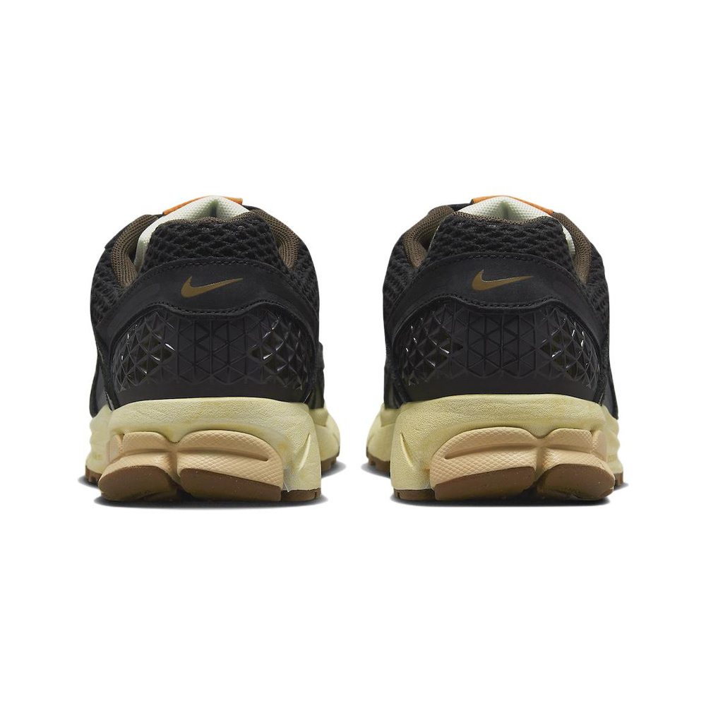 Nike Zoom Vomero 5 'Black / Chalk / White' Женские