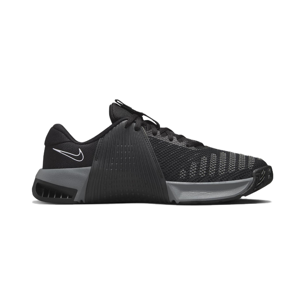 Nike Metcon 9 'Vast Grey / Photon Dust / Dark Smoke Grey / Barely Rose' Женские