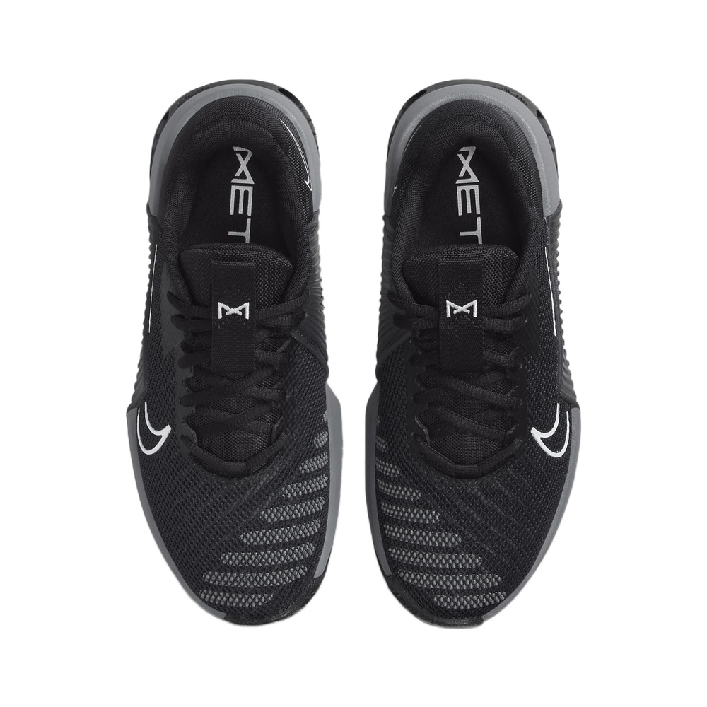 Nike Metcon 9 'Vast Grey / Photon Dust / Dark Smoke Grey / Barely Rose' Женские