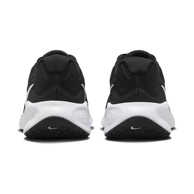 Nike Revolution 7 'Road Running Black White' Женские
