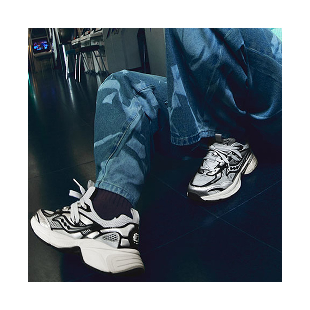 Saucony 2k Cavalry 'Silver Black' Мужские