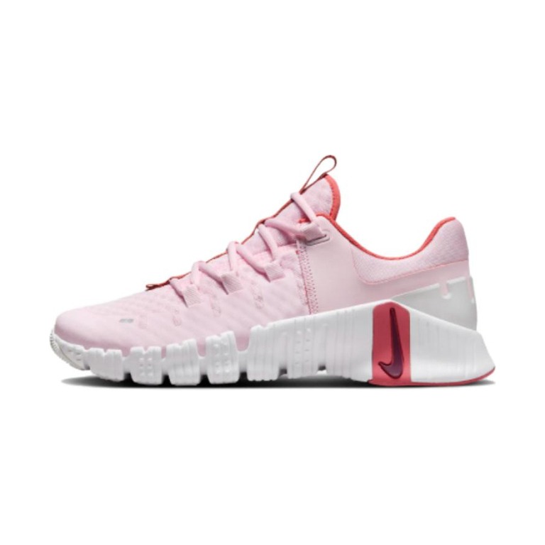 Nike Free Metcon 5 'Black / Medium Ash / Sea Coral' Женские