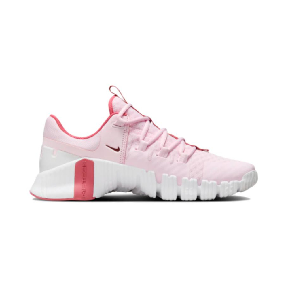 Nike Free Metcon 5 'Black / Medium Ash / Sea Coral' Женские