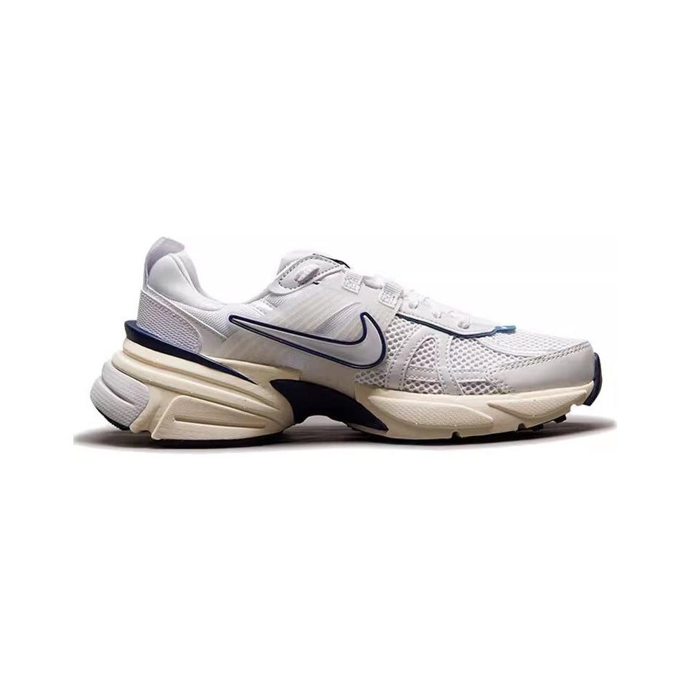 Nike V2k Run 'Platinum Tint / White / Metallic Silver / Platinum Tint' Женские