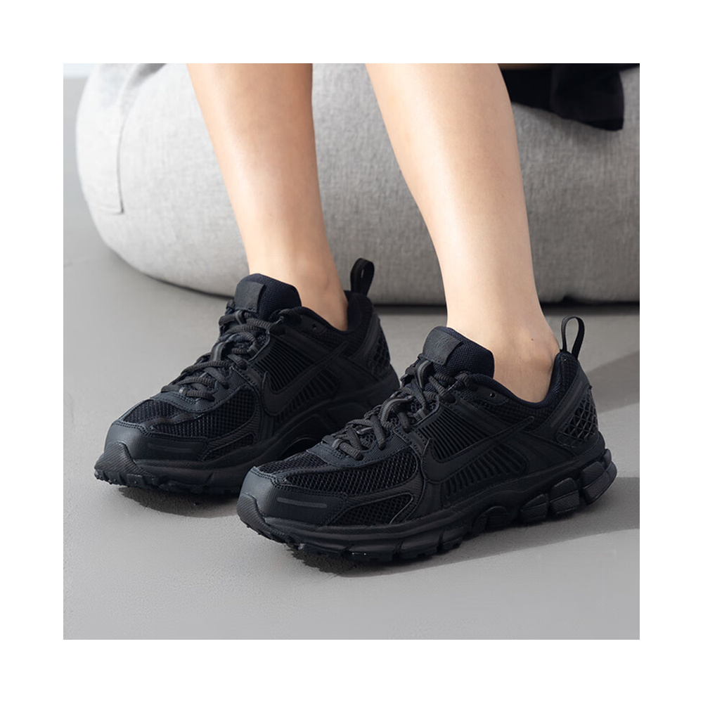 Nike Zoom Vomero 5 'Photon Dust / Black' Детские