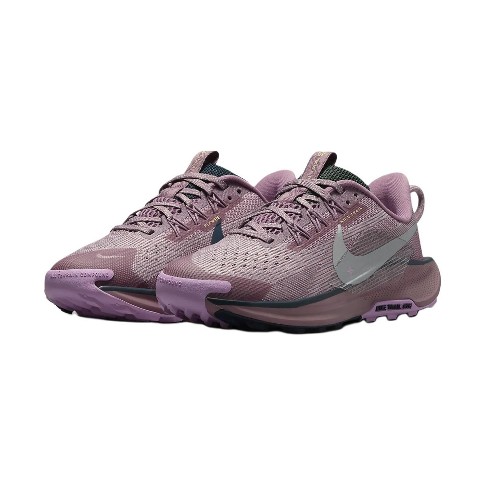 Nike Pegasus Trail 5 'Seaweed / Anthracite / Smoke Grey / Metallic Silver' Детские