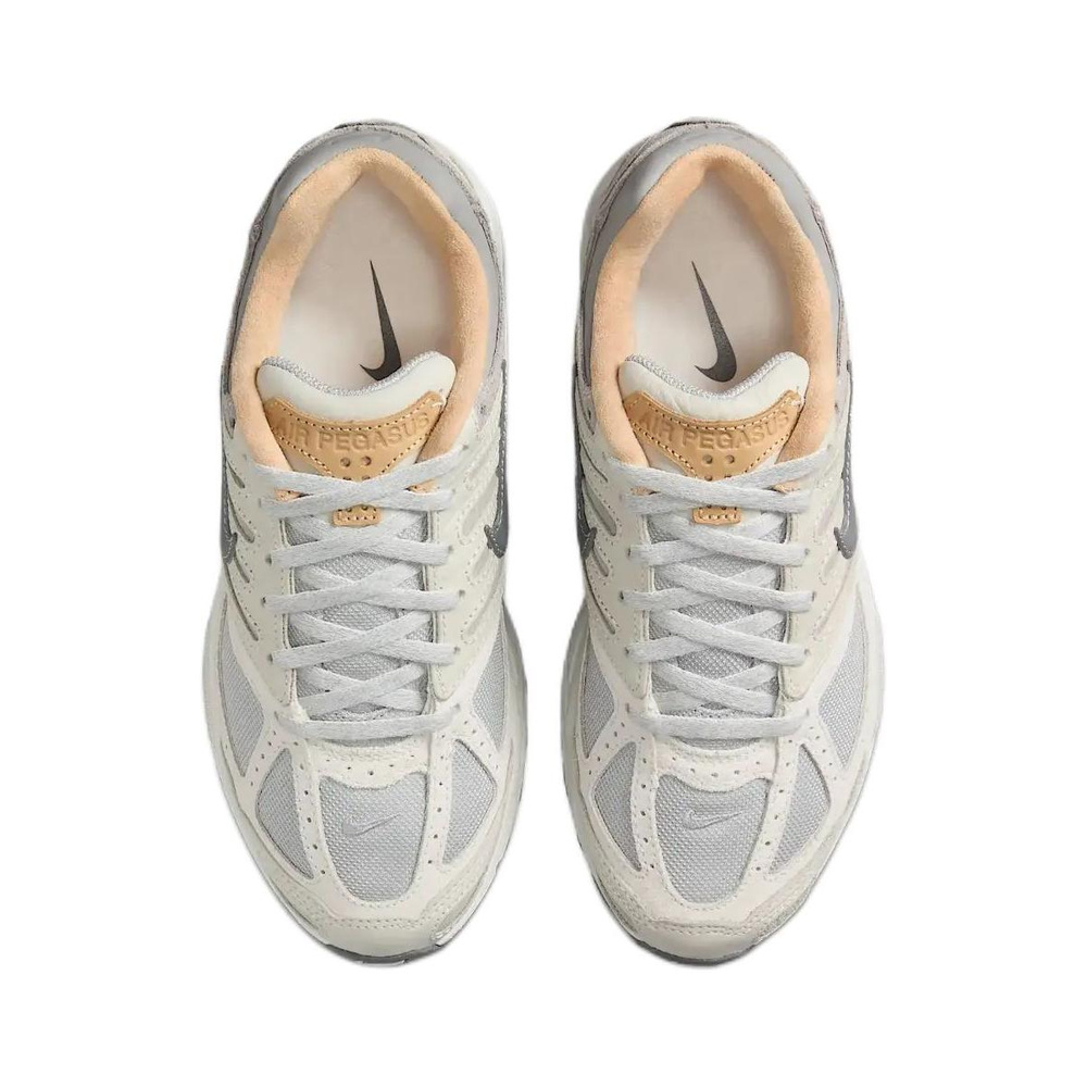 Nike Air Pegasus 2005 'Light Smoke Grey / Photon Dust / Hyper Crimson / Chrome' Женские