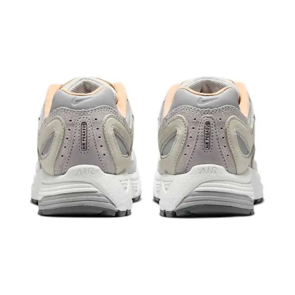 Nike Air Pegasus 2005 'Light Smoke Grey / Photon Dust / Hyper Crimson / Chrome' Женские