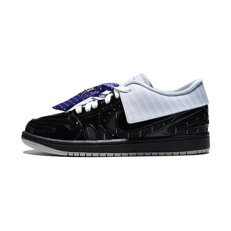 Air Jordan 1 'Light Smoke Grey / Photon Dust / Hyper Crimson / Chrome' Женские