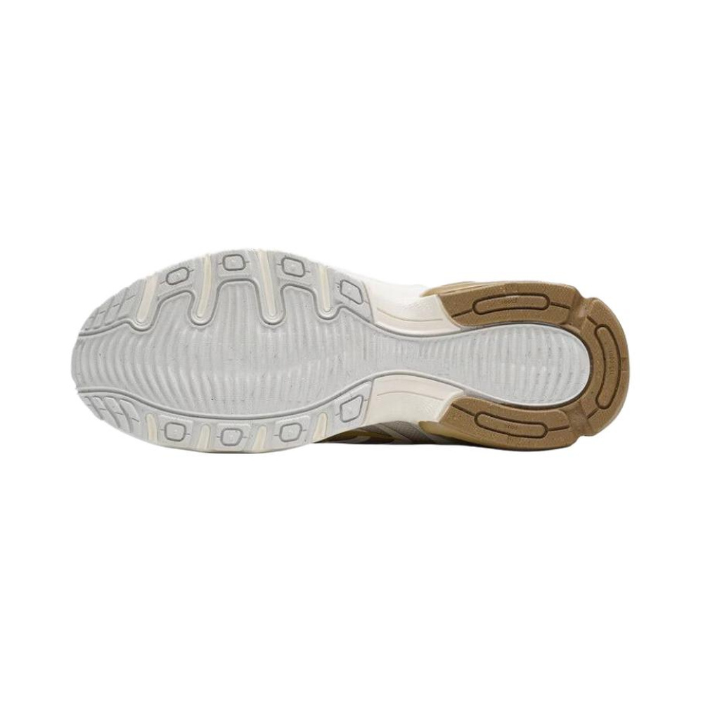 Nike Air Max Fire Abrasion Resistant 'Sail / White / Metallic Gold / Linen' Мужские