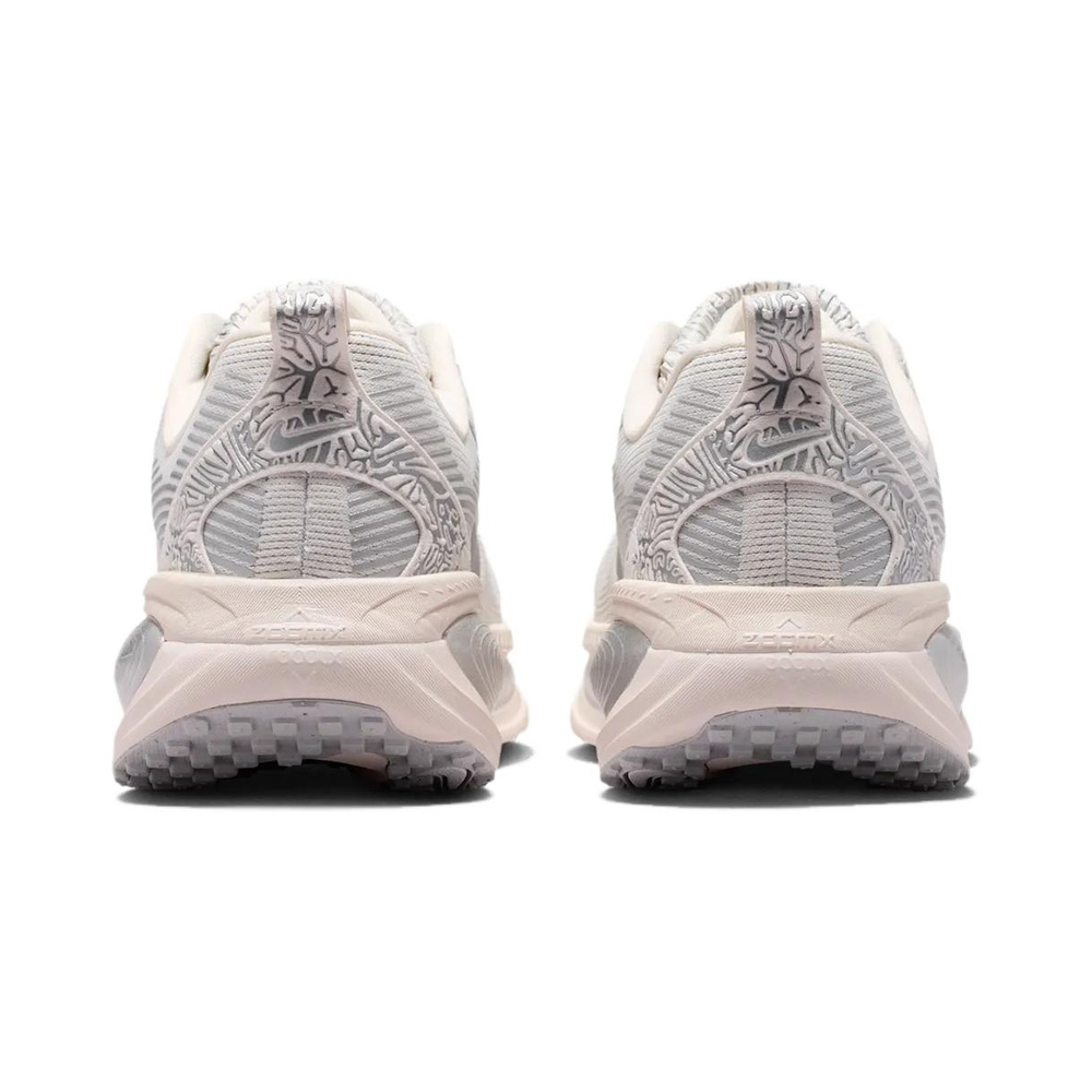 Nike Vomero 18 'Phantom / Grey Fog / Metallic Silver / Summit White' Женские