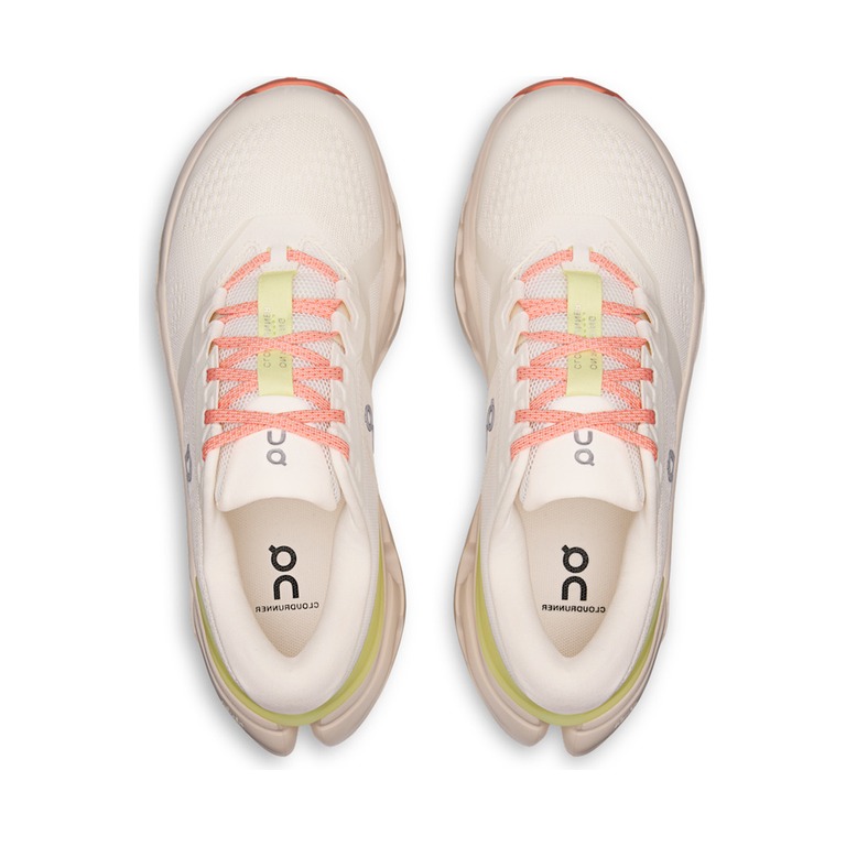 On Cloudrunner 3 'Ivory Dew' Женские