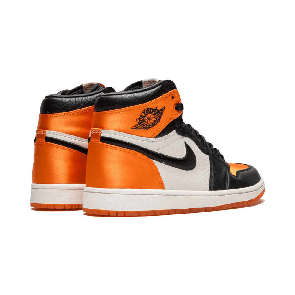 Air Jordan 1 Retro High OG 'Black / Anthracite / Black' Женские