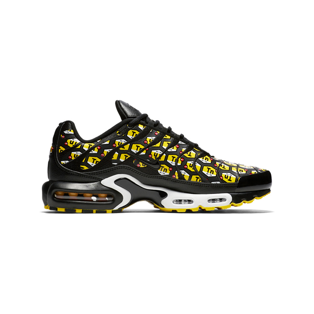 Nike Air Max Plus 'Light Smoke Grey / Photon Dust / Hyper Crimson / Chrome' Мужские