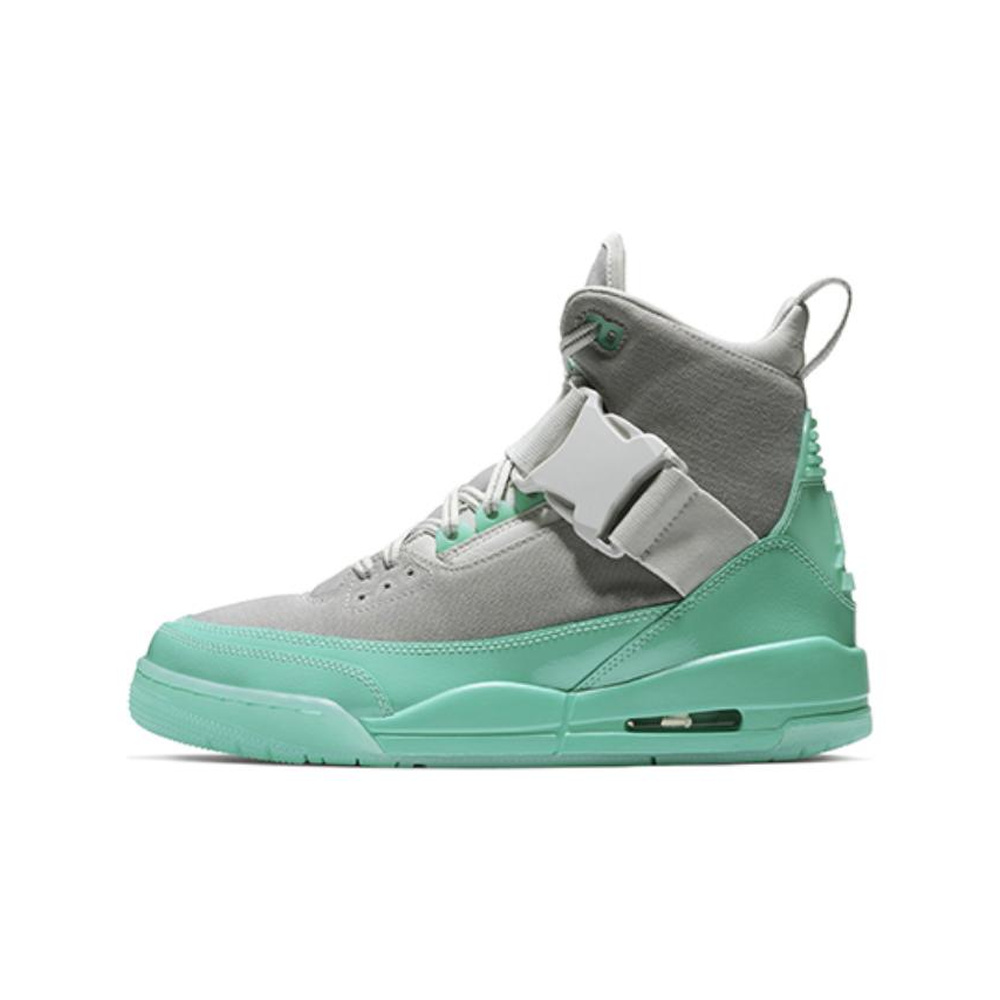 Air Jordan 3 'White / Smoke Grey / Black' Женские