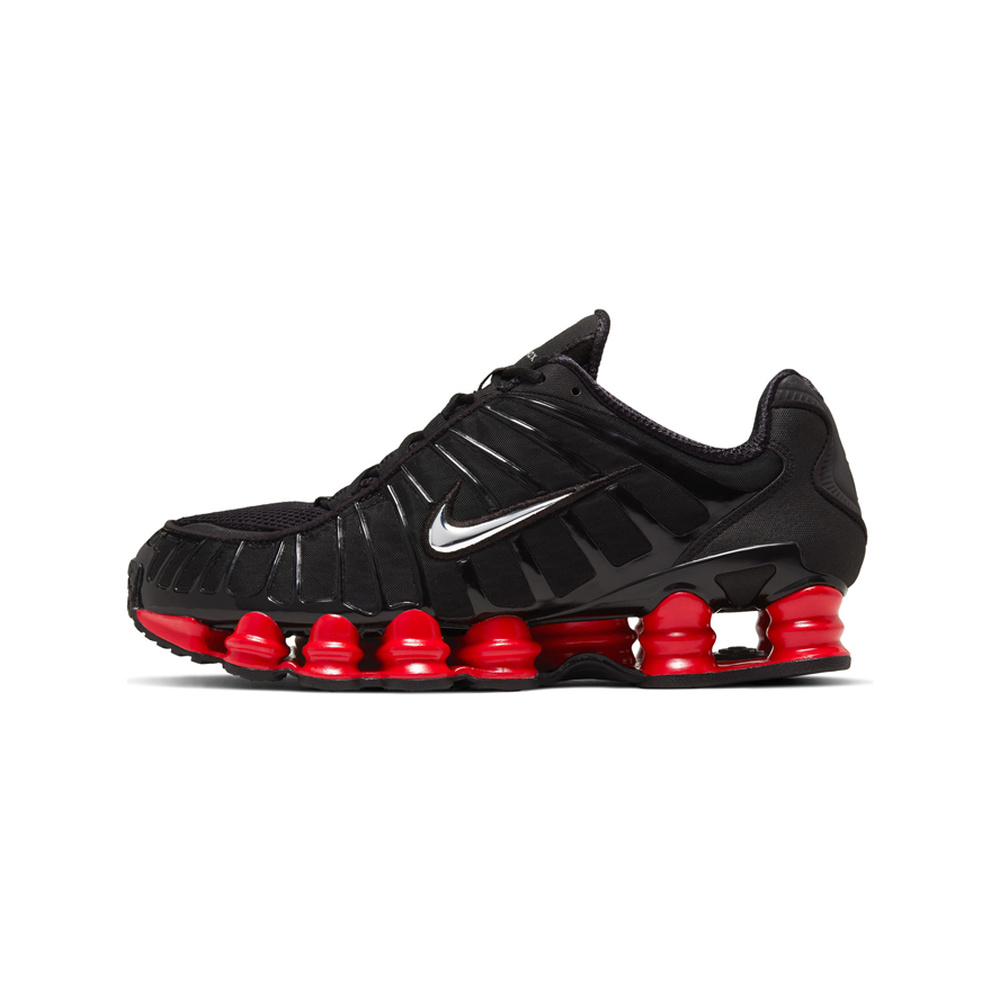 Black / Hyper Crimson / White / Chrome