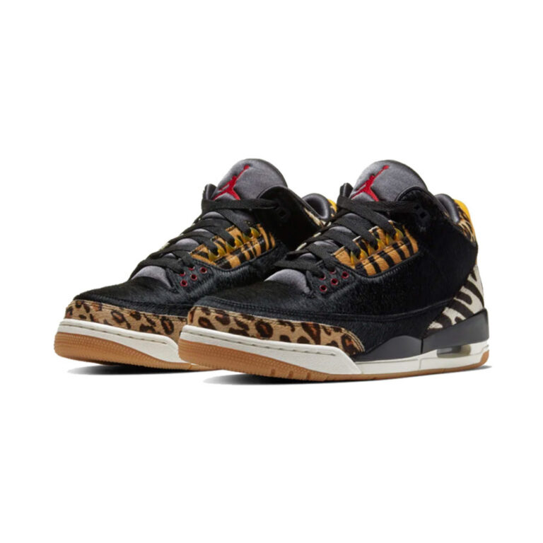Air Jordan 3 'Light Smoke Grey / Photon Dust / Hyper Crimson / Chrome' Мужские