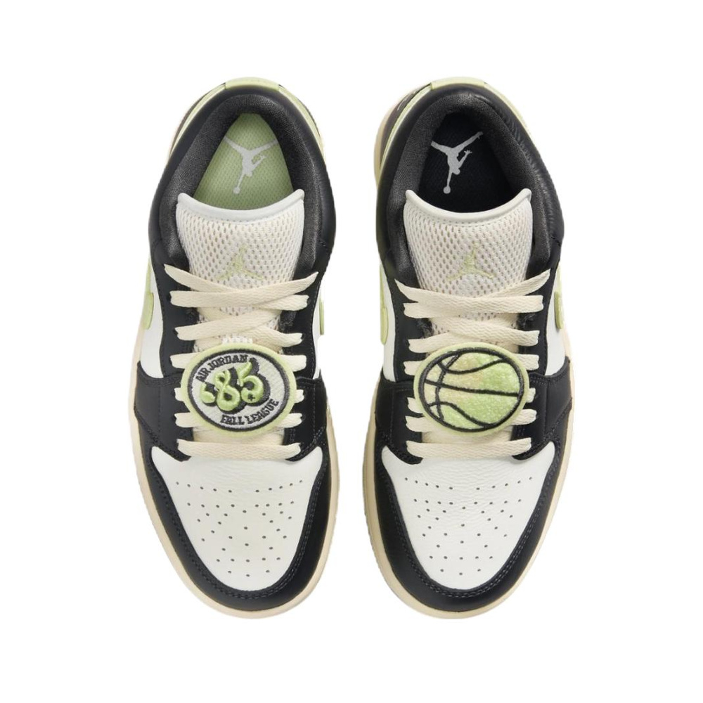 Air Jordan 1 Low 'White / Black / Bleached Lilac / Metallic Silver' Женские