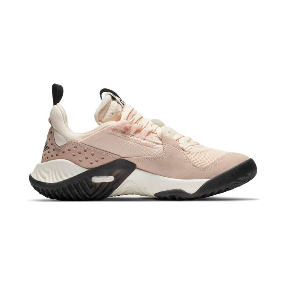 Air Jordan Delta 'White / Light Smoke Grey' Женские