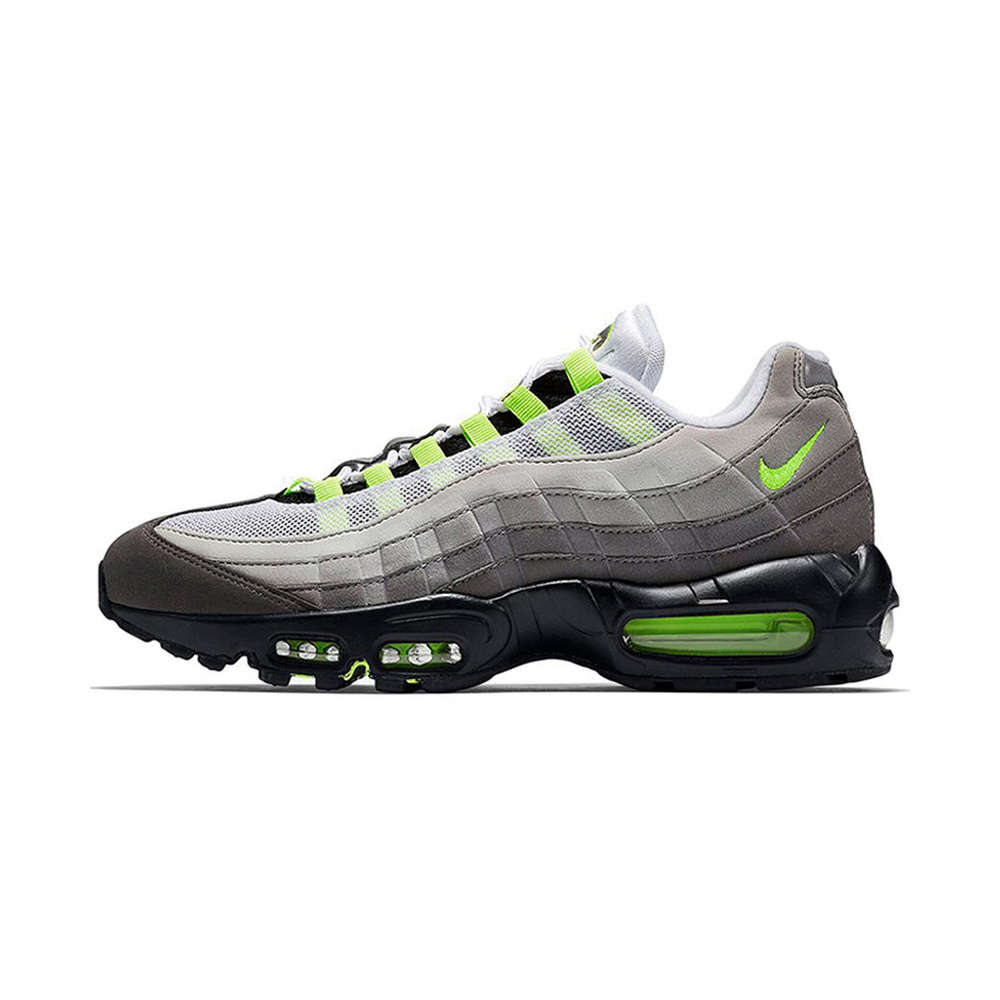 Black / Hyper Crimson / White / Chrome