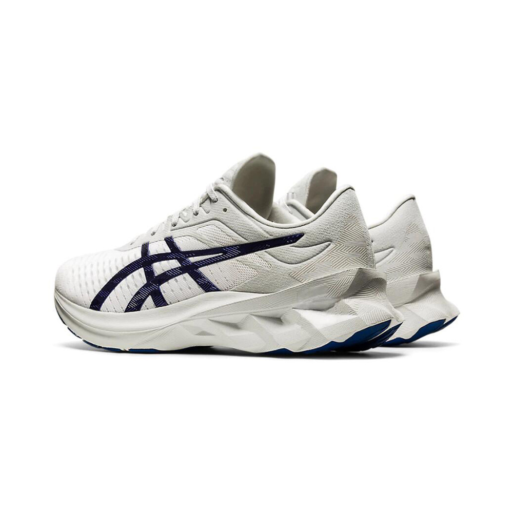 ASICS Novablast 'White' Мужские