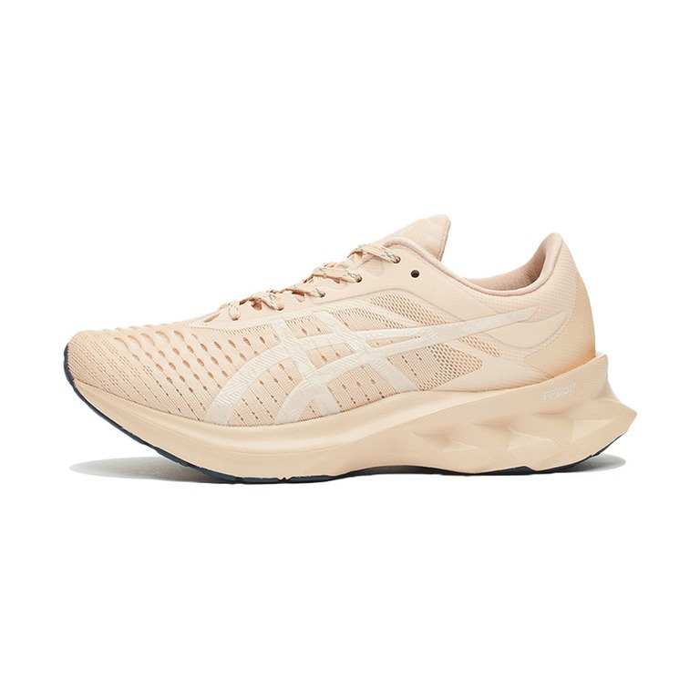 ASICS Novablast 'Beige' Женские