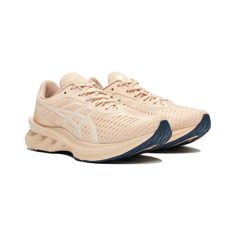 ASICS Novablast 'Beige' Женские