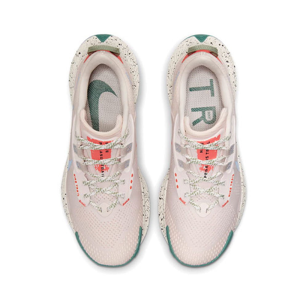 Nike Pegasus Trail 'White / Grain / Metallic Gold Grain / Black' Женские
