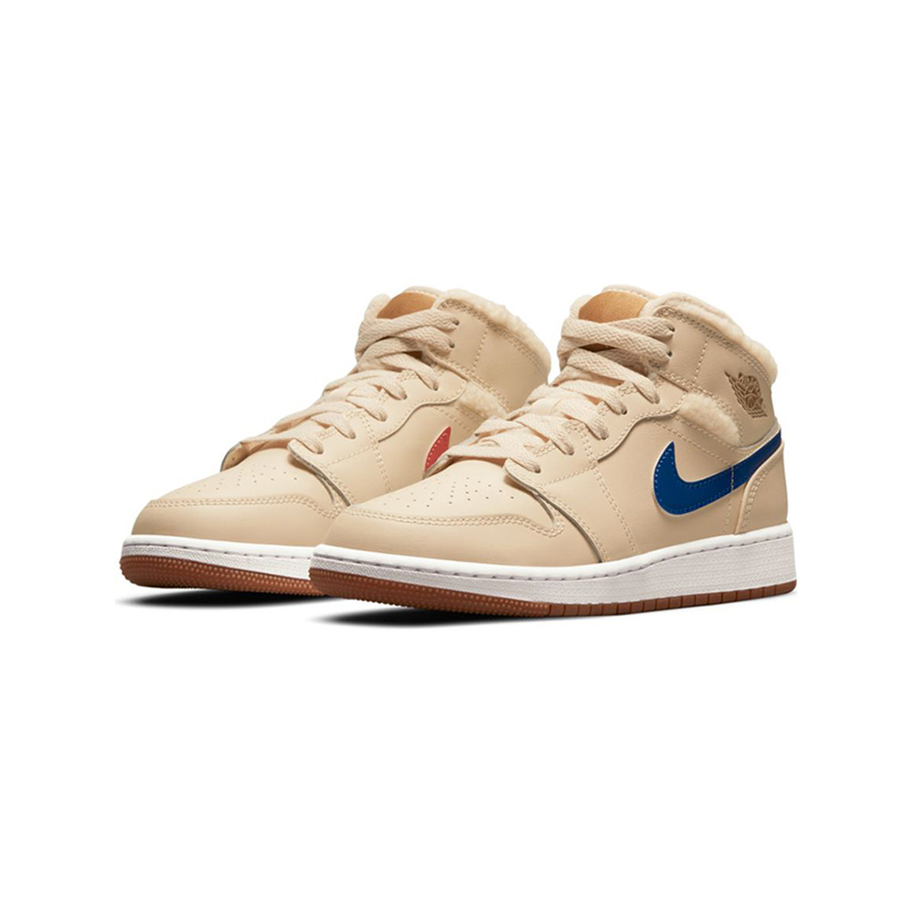 Old Royal / White
