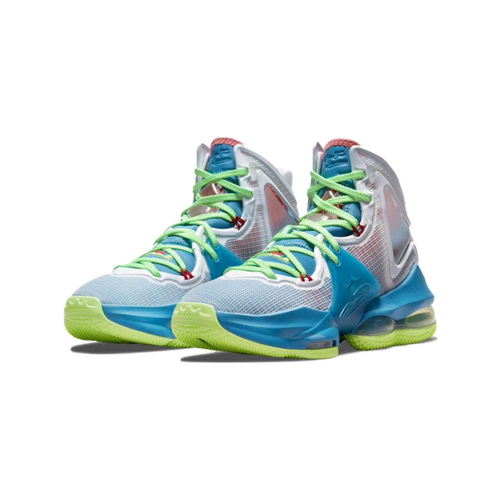Nike Lebron 19 'Football Grey / Sail / Metallic Cool Grey' Унисекс