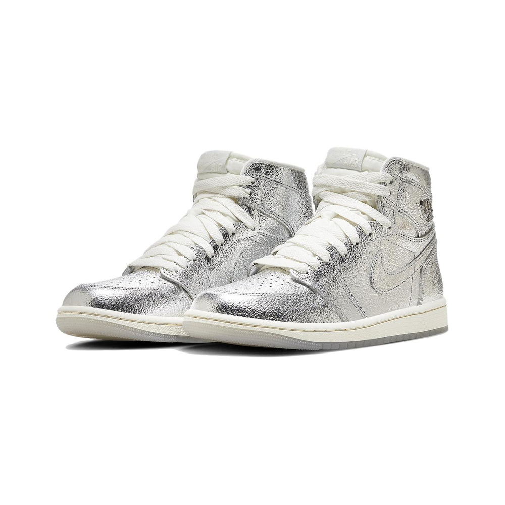 Air Jordan 1 'Dark Smoke Grey / White / Football Grey / Aluminum' Женские